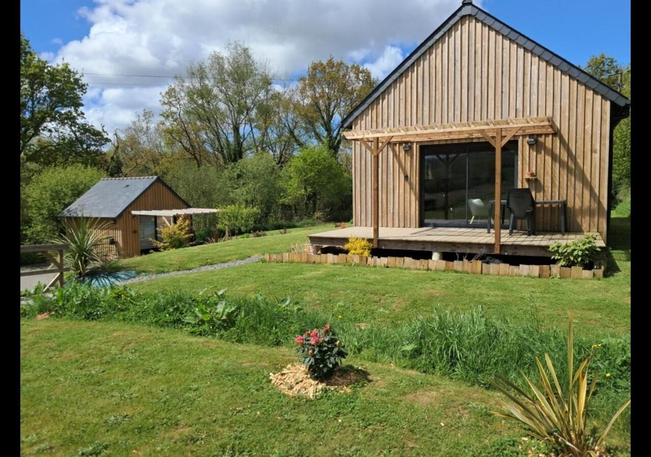 Chalets De Pont Cob Avec Spa Gouezec Exterior photo